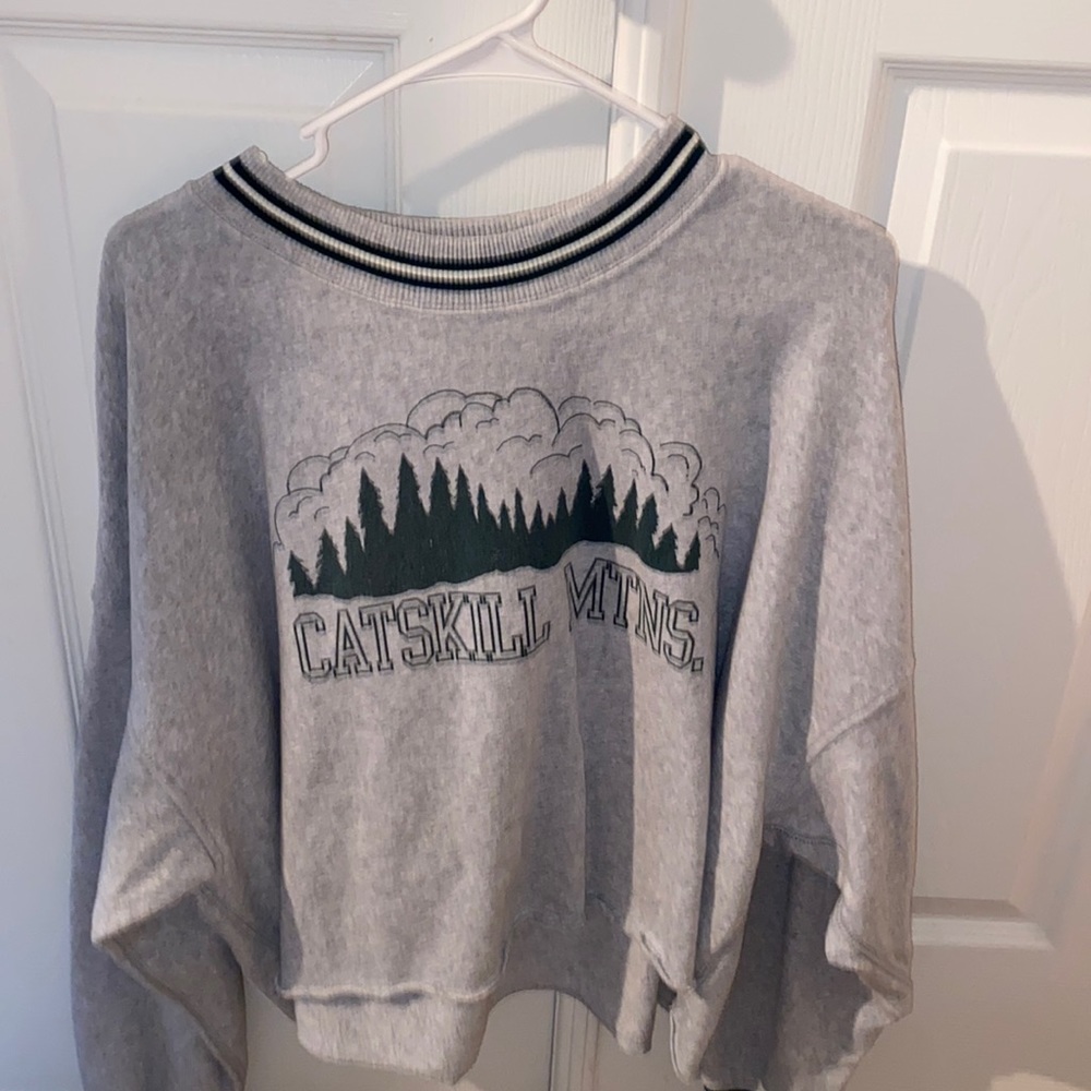 american eagle sweatshirt